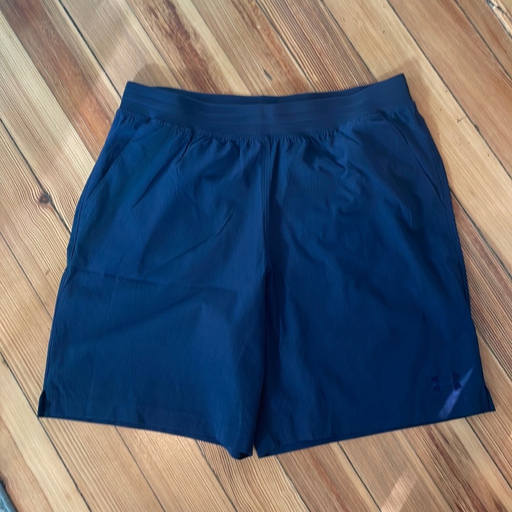 Men’s Under Armour vented motivate short